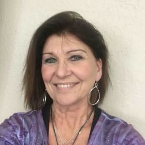 Meet your Posher, Nancy